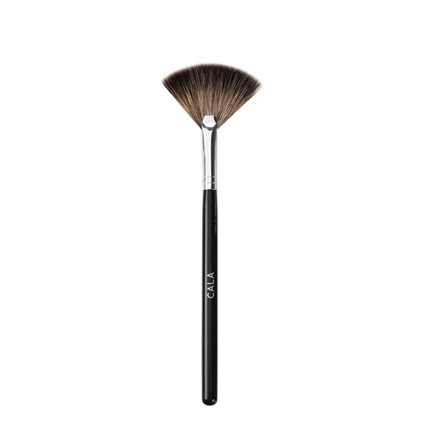 CALA STUDIO MASTER ANGLED FAN BRUSH
