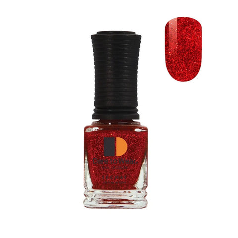 LECHAT DARE TO WEAR LACQUER - ON THE RED CARPET